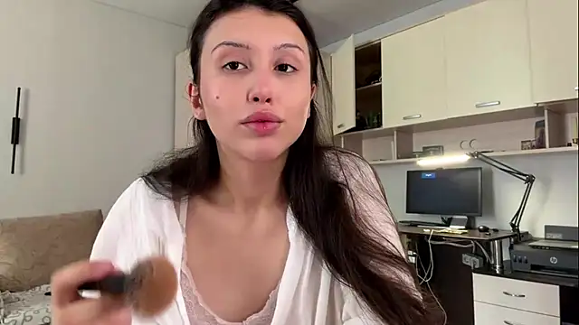 Snapshot of Alicekitty67 chatting on July 16, 7:16 am Alicekitty67 online show from July 16, 7:16 am