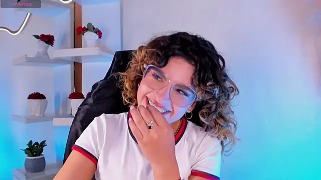 emilymjs  online show from May 31, 4:18 am