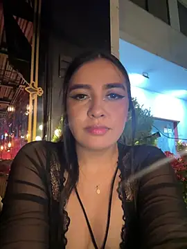 Snapshot of HaileyBieber_ chatting on June 5, 11:54 pm HaileyBieber online show from June 5, 11:54 pm