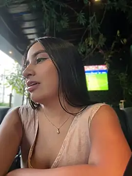 Snapshot of HaileyBieber_ chatting on June 25, 11:10 pm HaileyBieber online show from June 25, 11:10 pm