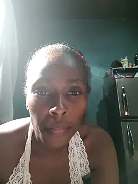 Snapshot of Pifco7612 chatting on June 3, 10:38 am Pifco7612 online show from June 3, 10:38 am