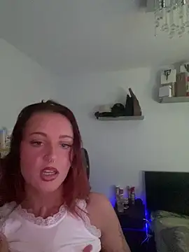 PoisonIvy x online show from June 2, 12:38 pm