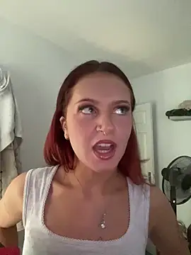 PoisonIvy x online show from June 1, 12:38 pm