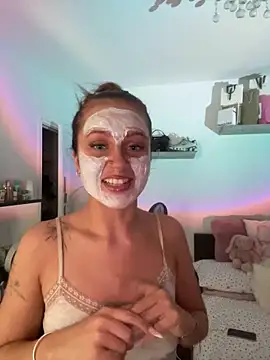 PoisonIvy x online show from June 12, 1:31 pm
