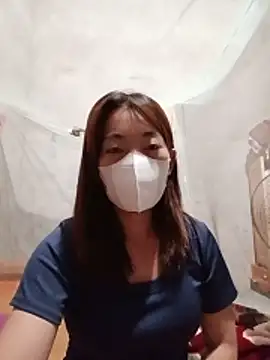 Snapshot of -Trinina- chatting on June 18, 3:39 pm -Trinina- online show from June 18, 3:39 pm