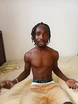 Snapshot of youngdee254 chatting on July 20, 10:33 am youngdee254 online show from July 20, 10:33 am