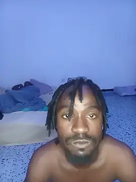 Snapshot of youngdee254 chatting on July 5, 7:43 pm youngdee254 online show from July 5, 7:43 pm