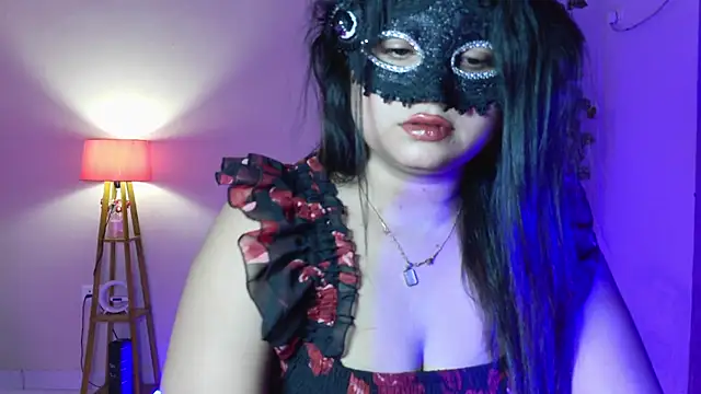 Red Heart  online show from July 16, 5:54 pm
