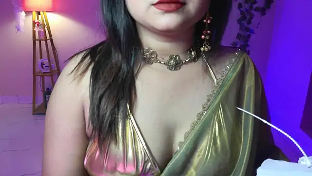 Red Heart  online show from June 14, 5:25 pm