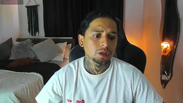 alejo mujica online show from July 17, 5:21 pm