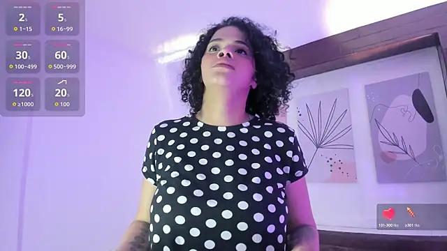 Snapshot of Atenajb_ chatting on June 6, 3:23 am Atenajb online show from June 6, 3:23 am