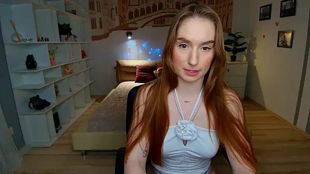 Snapshot of AlisaFoxis chatting on July 9, 5:34 pm AlisaFoxis online show from July 9, 5:34 pm
