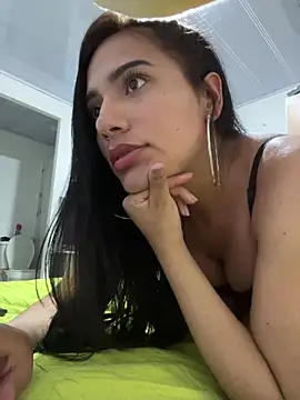 Caro Mildrey online show from June 30, 2:22 am