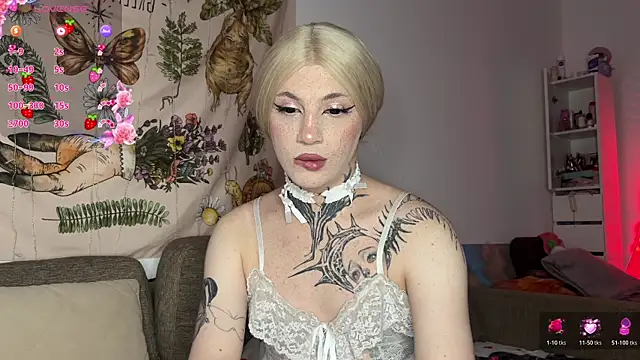 Chloecherry online show from July 13, 5:45 pm