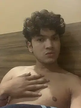 callboysexy022 online show from May 31, 1:28 pm