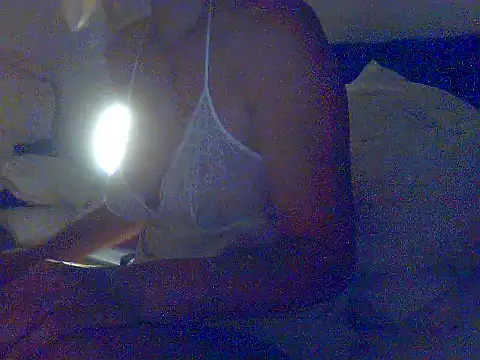 Snapshot of Alaska-perla chatting on July 12, 1:50 am Alaska-perla online show from July 12, 1:50 am