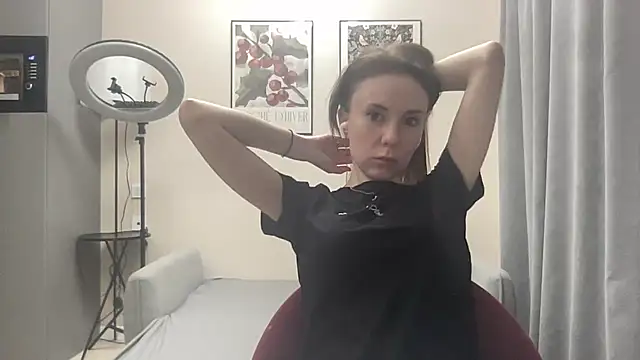 NikolettaLoveme online show from May 28, 10:37 pm