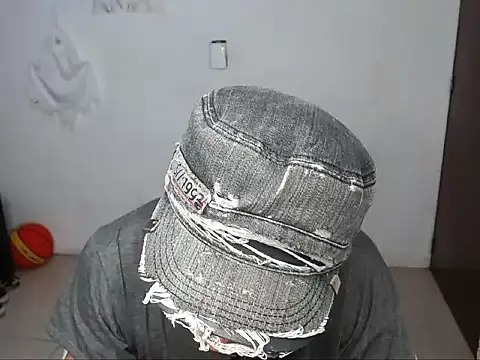 Snapshot of kervs_id chatting on July 11, 3:12 pm kervs id online show from July 11, 3:12 pm
