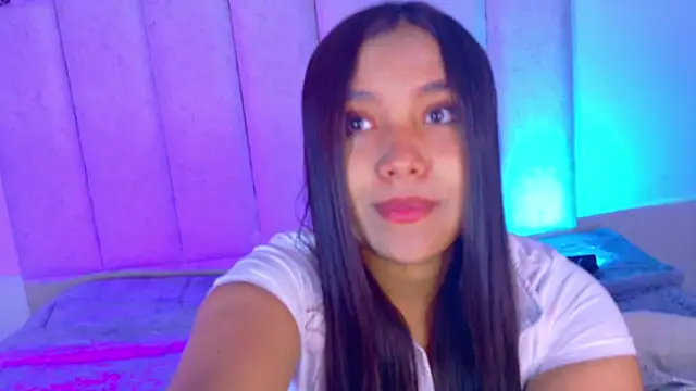 isabellelane cs online show from June 16, 1:11 pm