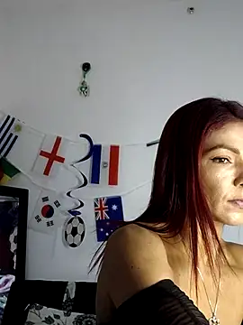 Snapshot of hannapettit chatting on July 9, 7:46 pm hannapettit online show from July 9, 7:46 pm