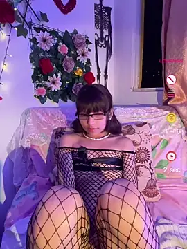 titegirl online show from June 2, 7:08 am
