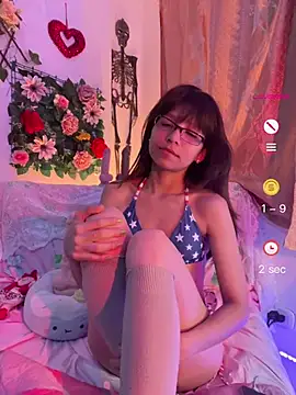 titegirl online show from May 30, 7:36 am