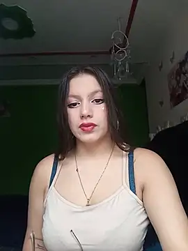 sweet chloe04 online show from June 25, 3:50 pm