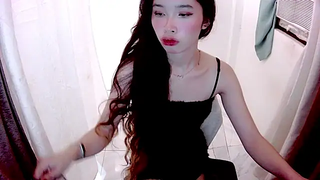 Snapshot of heartx_ chatting on June 25, 1:38 pm heartx online show from June 25, 1:38 pm