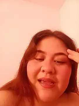 Snapshot of VeryGirlhot chatting on June 20, 9:42 pm VeryGirlhot online show from June 20, 9:42 pm