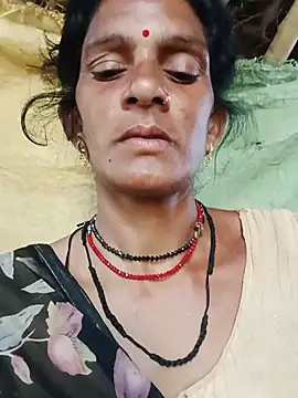 Snapshot of Cut_umang74 chatting on July 16, 8:55 am Cut umang74 online show from July 16, 8:55 am