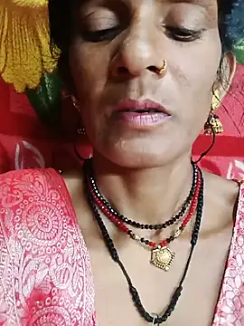 Snapshot of Cut_umang74 chatting on July 6, 4:31 pm Cut umang74 online show from July 6, 4:31 pm
