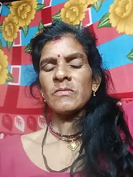 Snapshot of Cut_umang74 chatting on June 12, 9:23 pm Cut umang74 online show from June 12, 9:23 pm