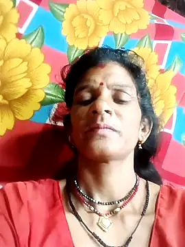 Snapshot of Cut_umang74 chatting on June 21, 10:37 pm Cut umang74 online show from June 21, 10:37 pm