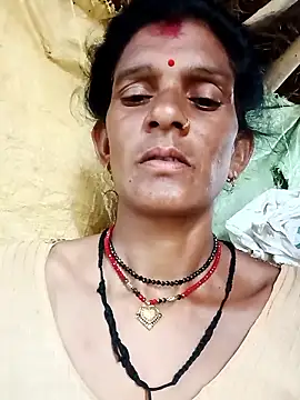 Snapshot of Cut_umang74 chatting on June 30, 10:04 am Cut umang74 online show from June 30, 10:04 am