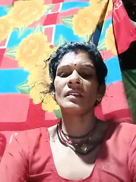 Snapshot of Cut_umang74 chatting on June 19, 11:20 pm Cut umang74 online show from June 19, 11:20 pm