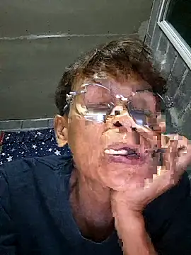 Snapshot of sexynoty69 chatting on June 19, 3:51 pm sexynoty69 online show from June 19, 3:51 pm