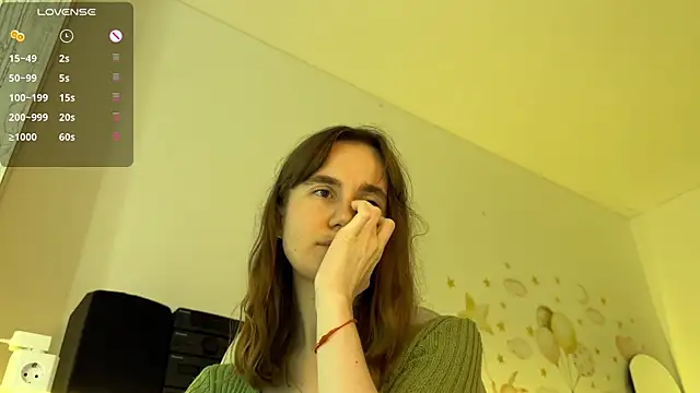 Snapshot of agniia257 chatting on July 7, 10:46 pm agniia257 online show from July 7, 10:46 pm
