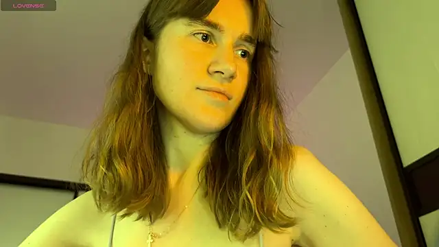 Snapshot of agniia257 chatting on June 9, 6:42 pm agniia257 online show from June 9, 6:42 pm
