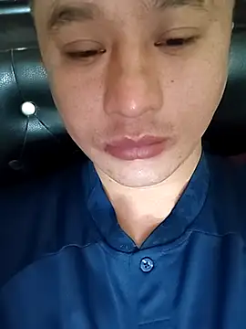 YoYoGurung007 online show from June 2, 3:01 pm