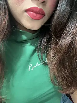 Snapshot of Yours_riya11 chatting on July 15, 4:58 pm Yours riya11 online show from July 15, 4:58 pm