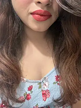 Snapshot of Yours_riya11 chatting on July 17, 12:41 am Yours riya11 online show from July 17, 12:41 am