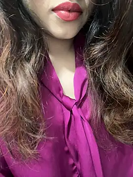 Snapshot of Yours_riya11 chatting on July 14, 6:47 pm Yours riya11 online show from July 14, 6:47 pm
