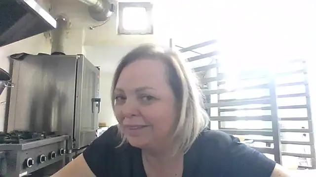 BellaaKiss online show from May 30, 2:12 pm