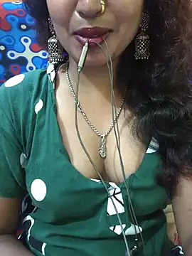 Snapshot of jasss-12x chatting on July 7, 6:44 pm jasss-12x online show from July 7, 6:44 pm