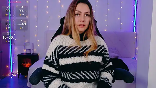 LindaWhite  online show from January 7, 9:42 pm