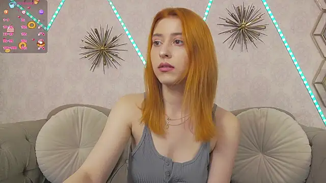 RheaRose online show from June 7, 6:13 pm
