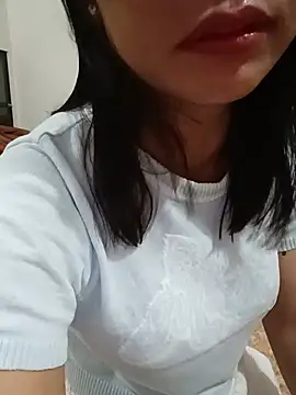 -Maya-a online show from July 5, 8:37 pm