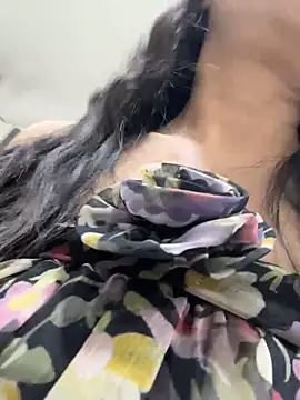 Snapshot of honghong_mother chatting on July 13, 1:32 pm honghong mother online show from July 13, 1:32 pm