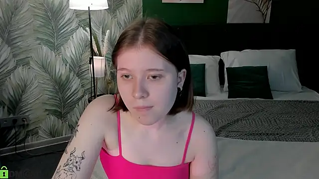 Snapshot of Kylie-Voss chatting on June 10, 2:57 am Kylie-Voss online show from June 10, 2:57 am