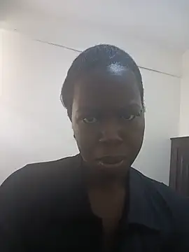 Snapshot of Freakyapple1 chatting on June 6, 1:38 pm Freakyapple1 online show from June 6, 1:38 pm